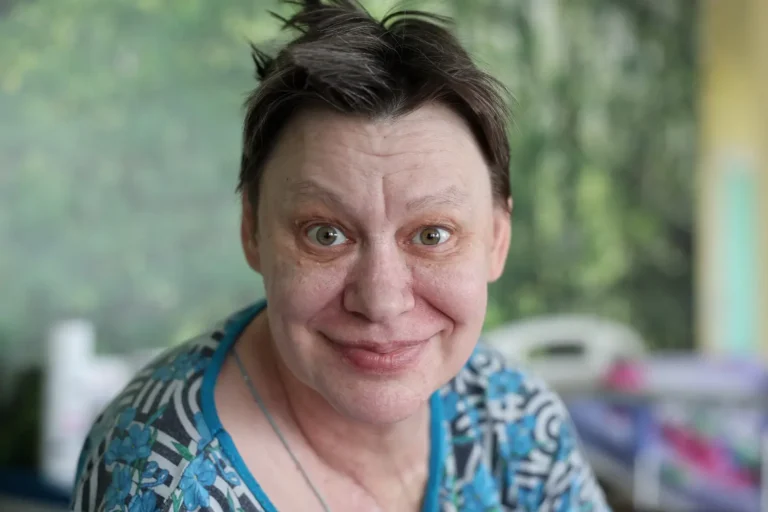 Учреждение по уходу за больными