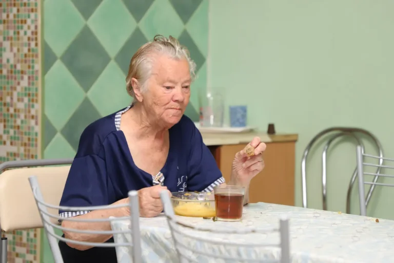 Дом для больных престарелых