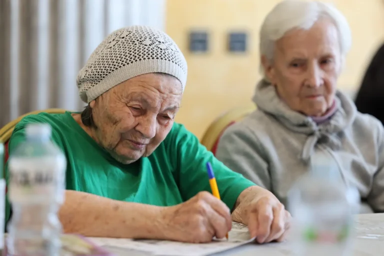 Сеть пансионатов для пожилых