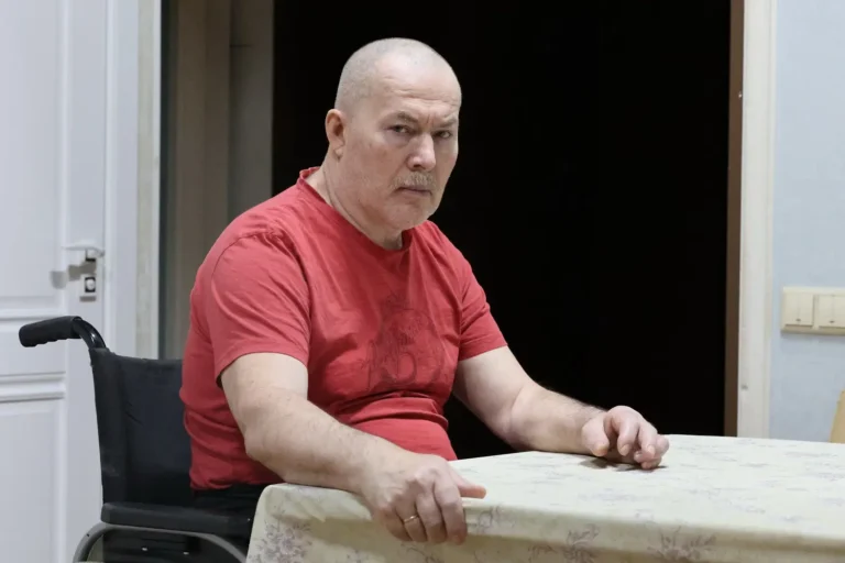 Помощник по уходу за пожилыми