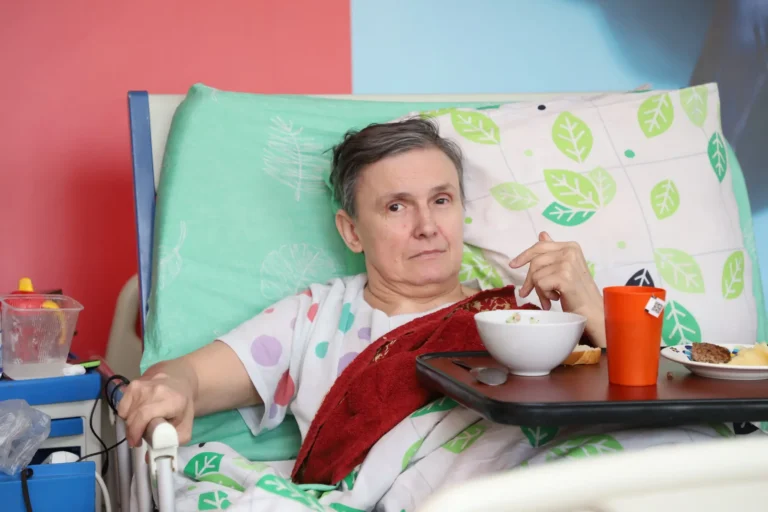 Уход за лежачими больными в пансионате