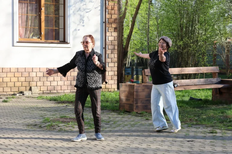 Пансионат для людей с болезнью Альцгеймера в Москве и МО
