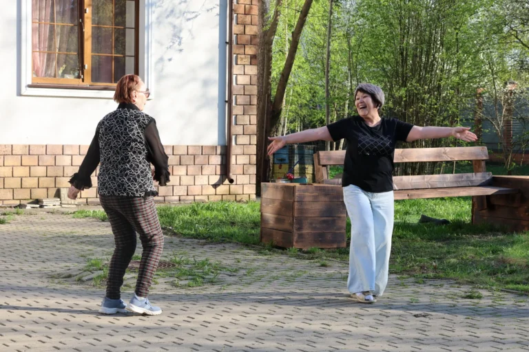 Пансионат для пожилых людей с Альцгеймера в Москве и МО